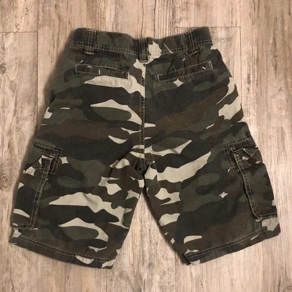 Boys Army Cargo Shorts - Picture 2 of 4